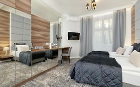 Classy Cracow Apartments Rakowicka By Noclegi Renters